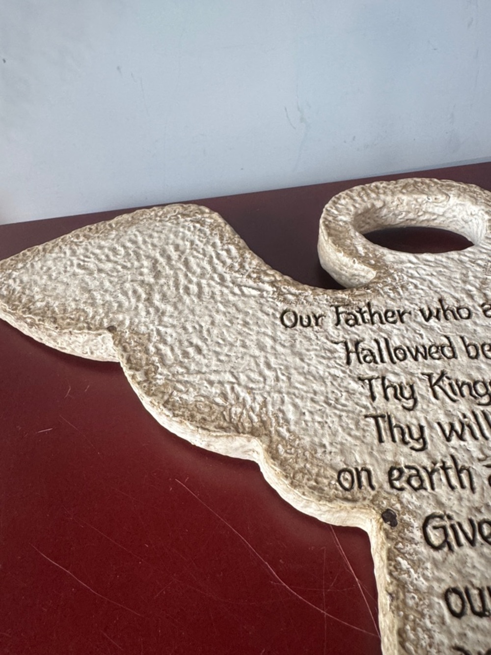 14-inch Caffco Angel wall plaque inscribed with the Lord's Prayer - Picture 9 of 10